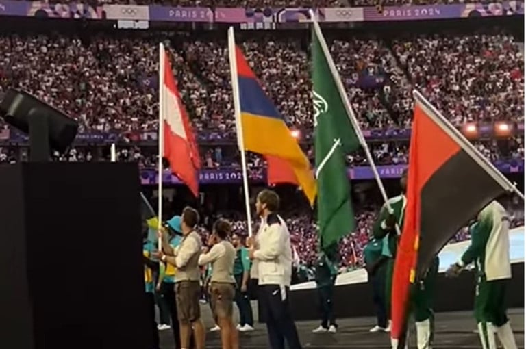 Pourquoi la loi sur le drapeau de la RA a-t-elle été violée lors de la clôture des Jeux Olympiques ? Précisions du Ministère de la Culture, de l’Éducation, des Sciences et des Sports d’Arménie