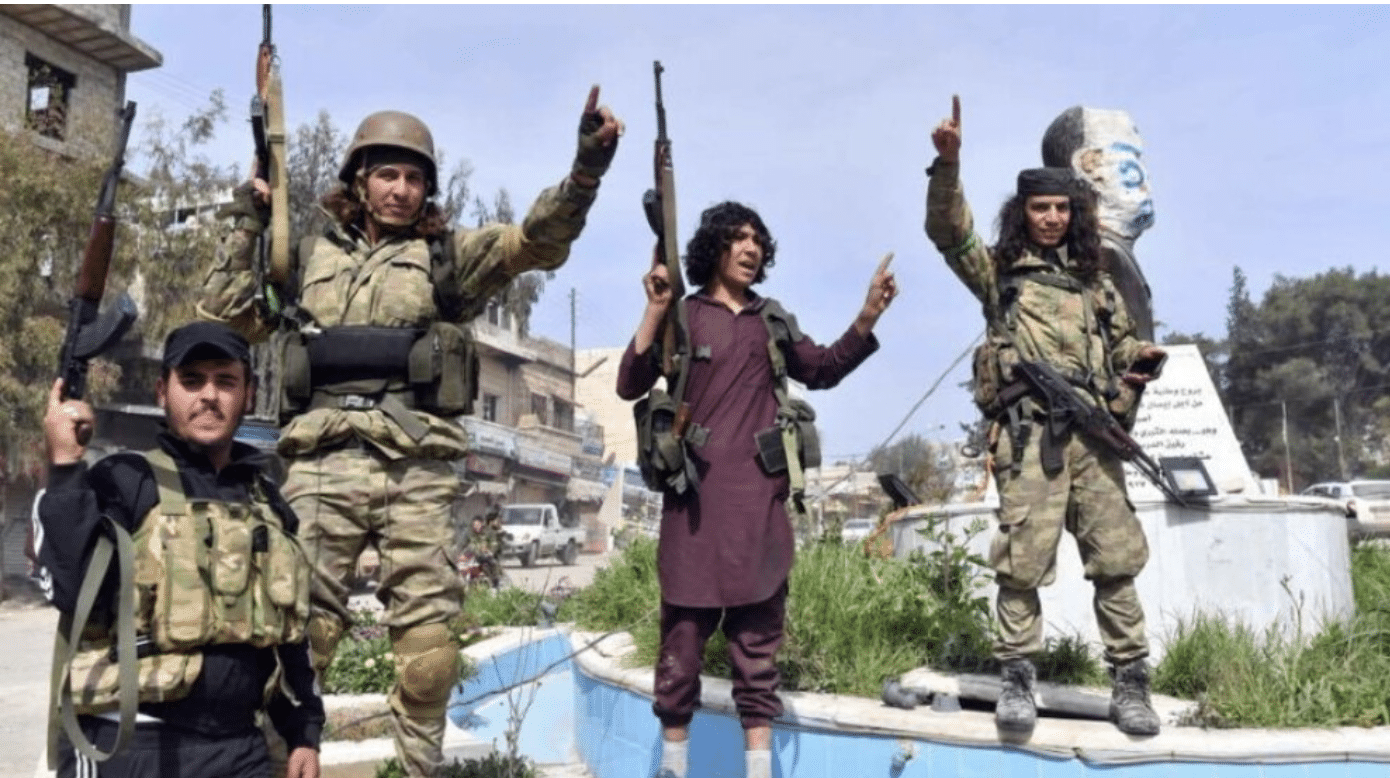 139 djihadistes de l’EI identifiés parmi les mercenaires soutenus par la Turquie en Syrie