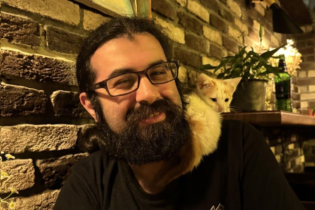 Javid Agha, journaliste et militant pour la paix avec l&rsquo;Arménie, a été arrêté