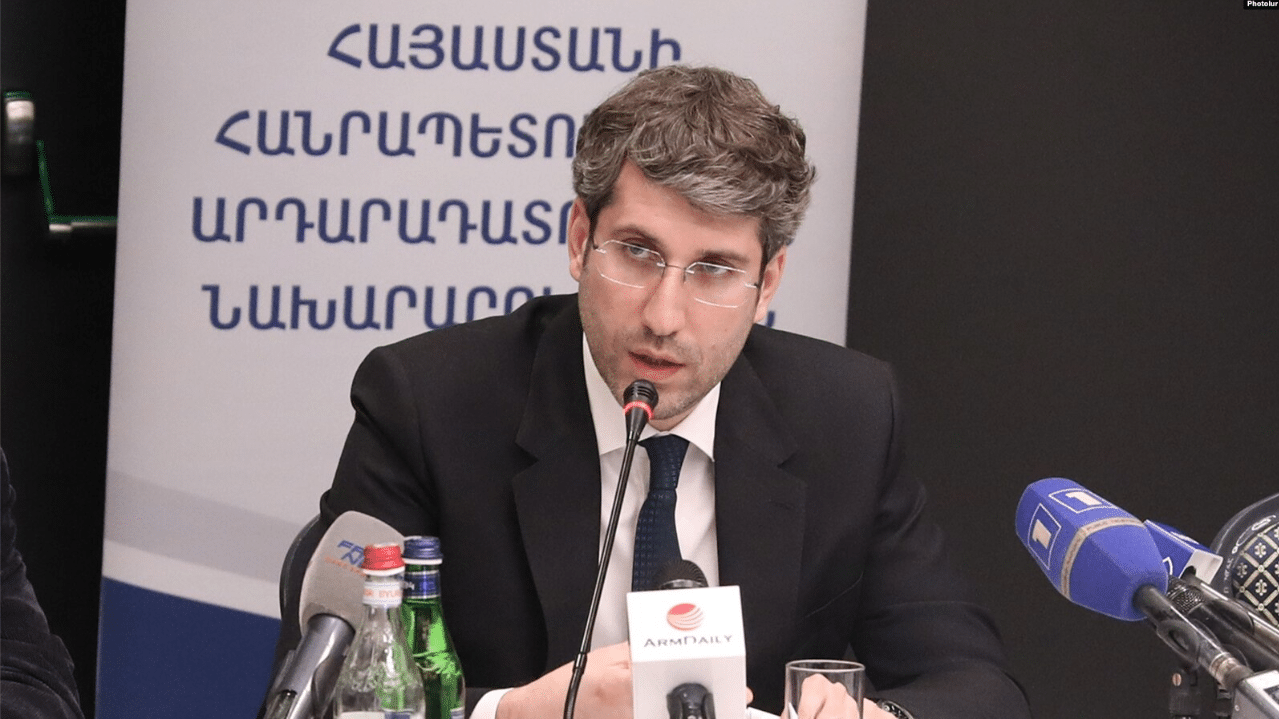 Un référendum sur la nouvelle constitution exigée par l&rsquo;Azerbaïdjan aura probablement lieu en 2027