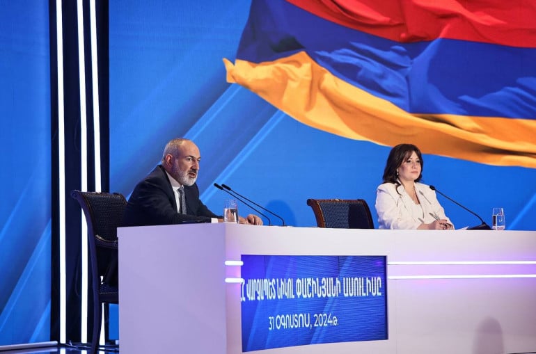 Dans la constitution de l&rsquo;Azerbaïdjan, il y a des revendications territoriales contre l’Arménie, nous ne disons pas : changez-la, c&rsquo;est réglementé par le traité de paix affirme Pachinian