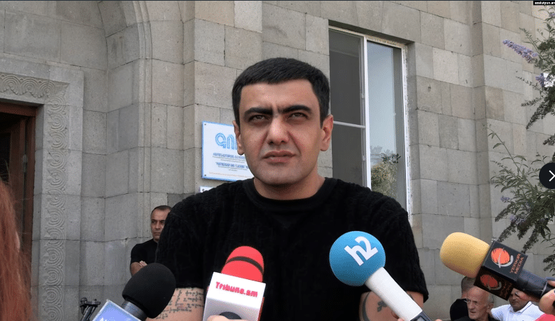 Le maire reste inflexible malgré le risque d&rsquo;arrestation