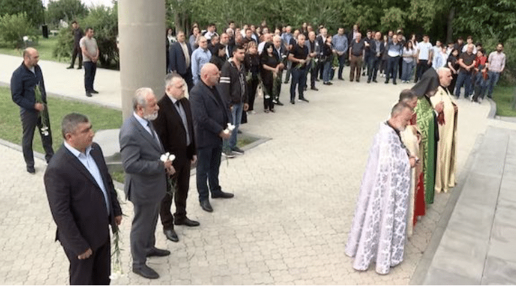 Les dirigeants de l&rsquo;Artsakh marquent le premier anniversaire du 19 septembre