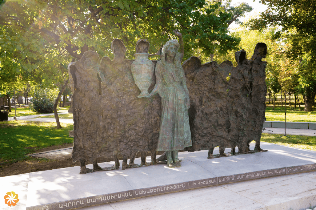 Le mémorial d&rsquo;Aurora Mardiganian et des martyrs du génocide arménien dévoilé à Erevan