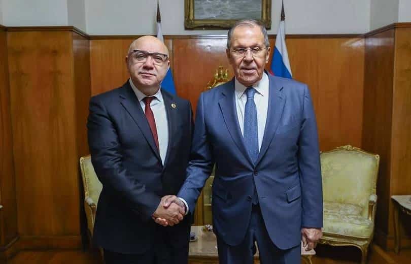 Le nouvel ambassadeur d&rsquo;Arménie en Russie, Gurgen Arsenyan a été reçu par Sergueï Lavrov
