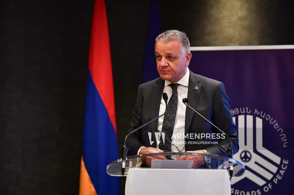 L&rsquo;UE reconnaît le rôle central du projet Crossroads of Peace