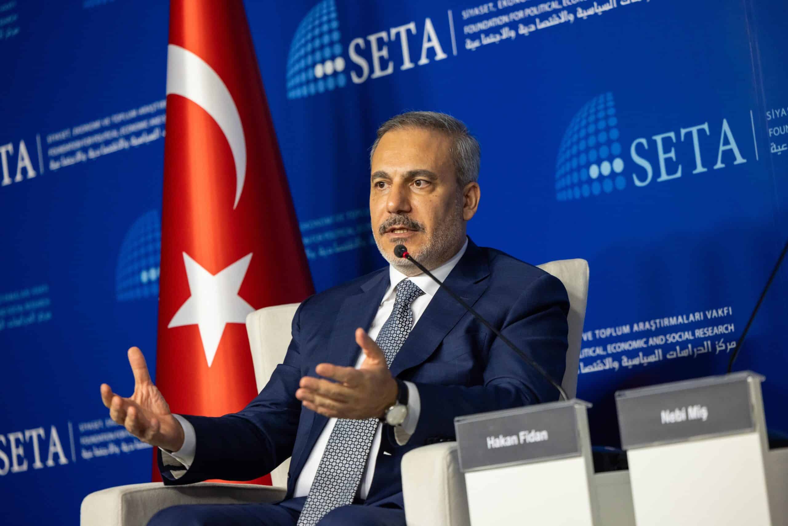 Hakan Fidan a estimé samedi que « l&rsquo;attitude agressive d&rsquo;Israël » contraignait l&rsquo;Iran à « prendre des mesures légitimes » en réaction.