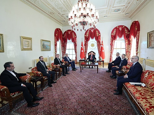 Le président turc reçoit les ministres des affaires étrangères de l&rsquo;Arménie, de l&rsquo;Azerbaïdjan, de l&rsquo;Iran et de la Russie