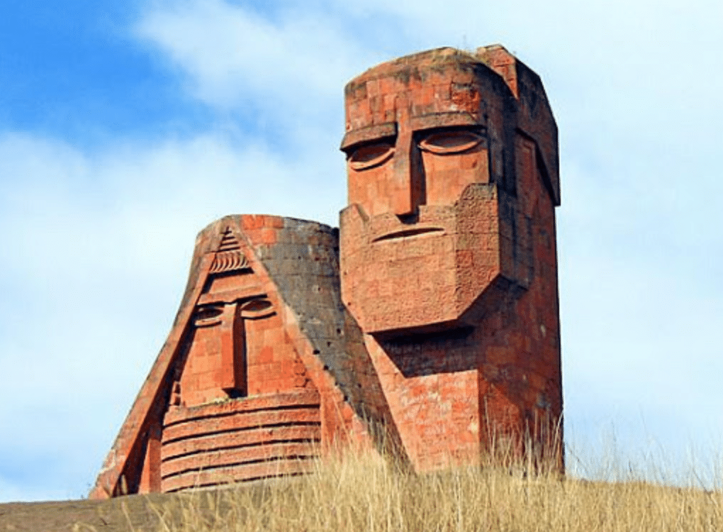 L&rsquo;Azerbaïdjan rase entièrement le centre historique de Stepanakert