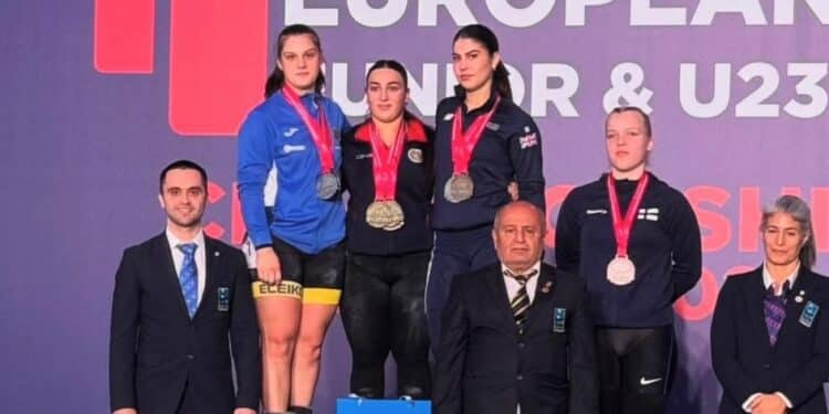 L&rsquo;haltérophile Anna Amroyan (Arménie) est devenue championne du Championnat d&rsquo;Europe junior