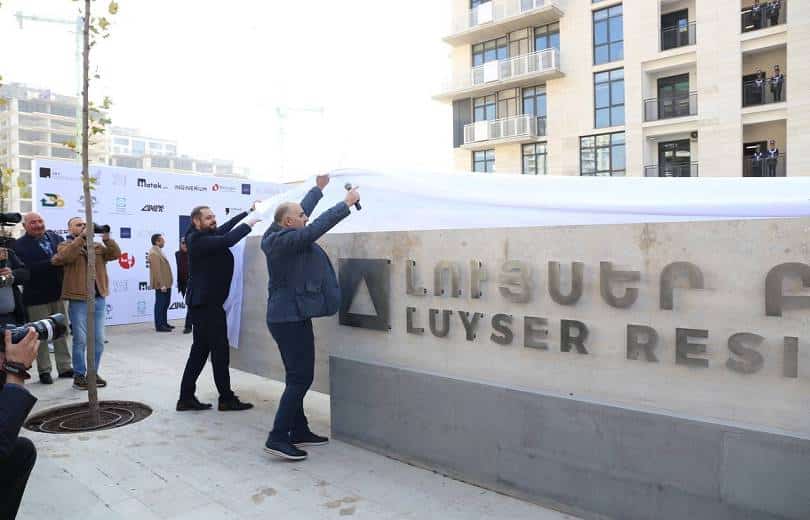 La politique de l&rsquo;État contribue au développement du secteur et à l&rsquo;implantation d&rsquo;entreprises, le complexe résidentiel « Luyser » a été inauguré à Yerevan