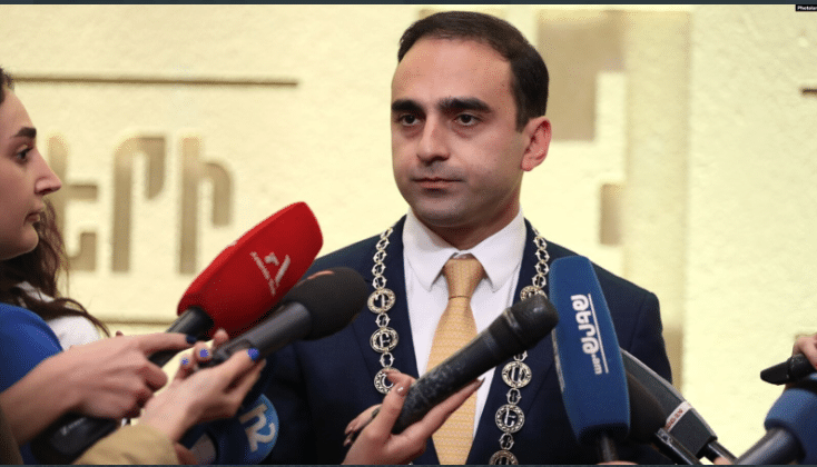 Le maire d&rsquo;Erevan défend la réforme des transports publics face aux critiques