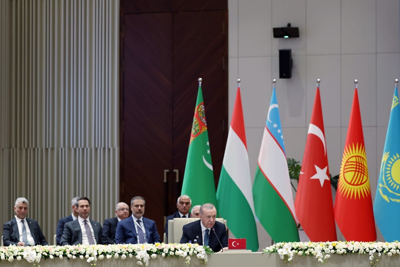 En Asie centrale, Erdogan plaide pour le renforcement et l&rsquo;unité du « monde turcique »