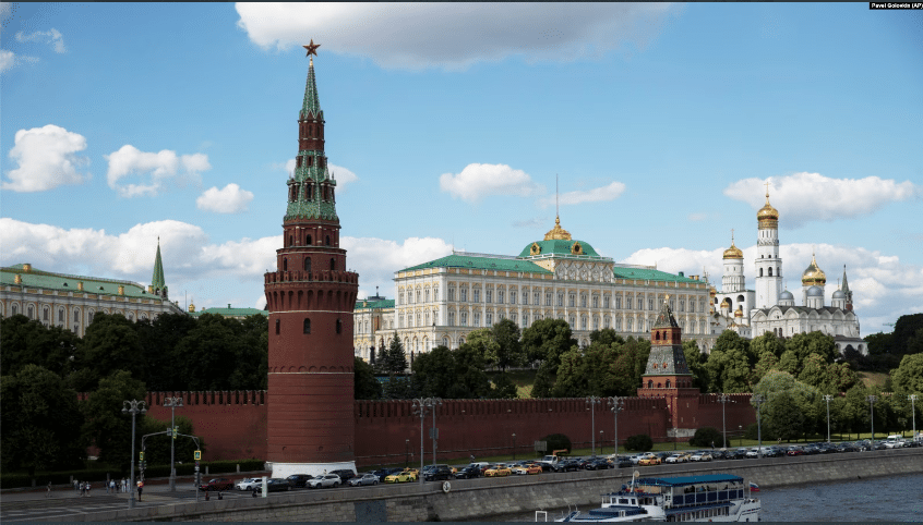 La Russie accuse les États-Unis de pousser l&rsquo;Arménie au suicide national