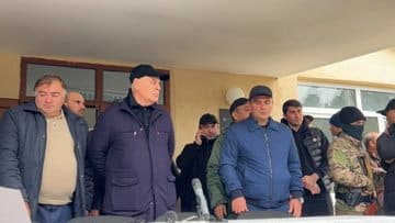 Le chef d&rsquo;une région séparatiste de Géorgie se dit prêt à démissionner sur  fond de manifestations