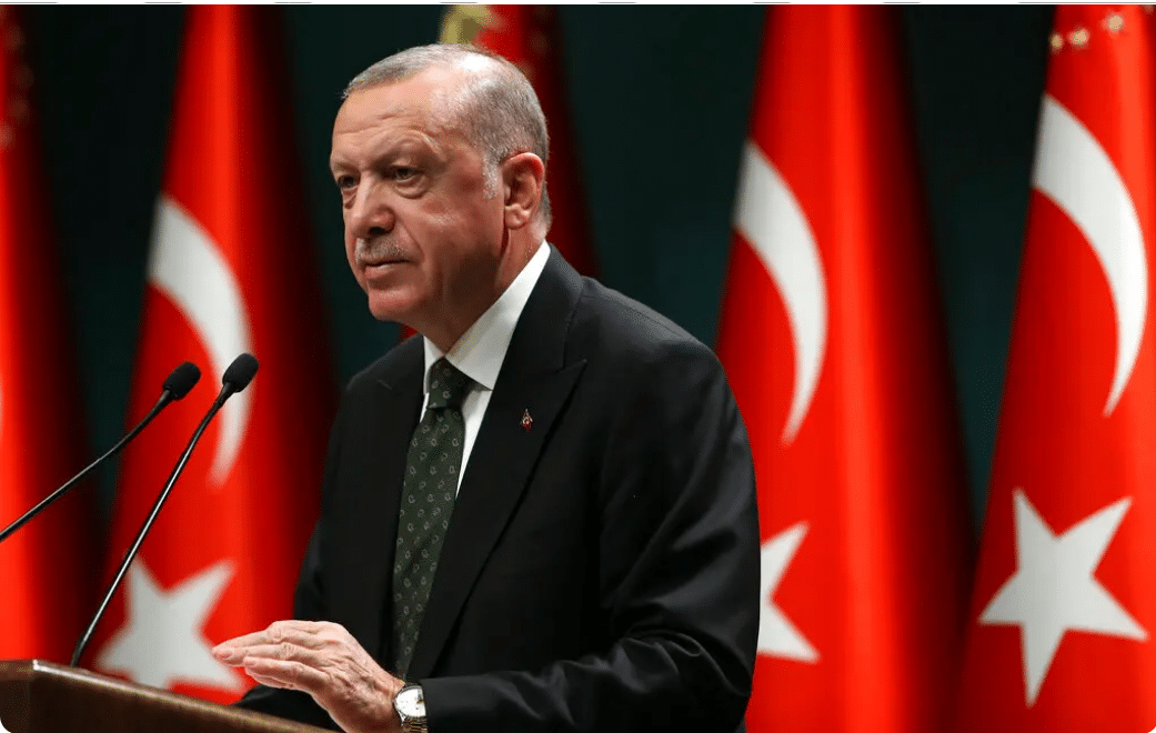 Erdogan admet avoir empêché le vol du président israélien d&rsquo;utiliser l&rsquo;espace aérien turc pour se rendre à la COP29