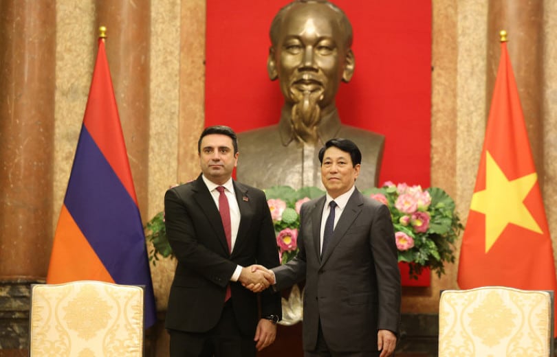 Alen Simonyan le président de l’Assemblée nationale d’Arménie a discuté d&rsquo;un large éventail de questions lors de sa rencontre avec le président du Vietnam