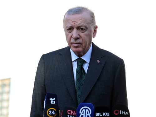   Syrie: Erdogan « souhaite » que l&rsquo;avancée rebelle se poursuive « sans incident »