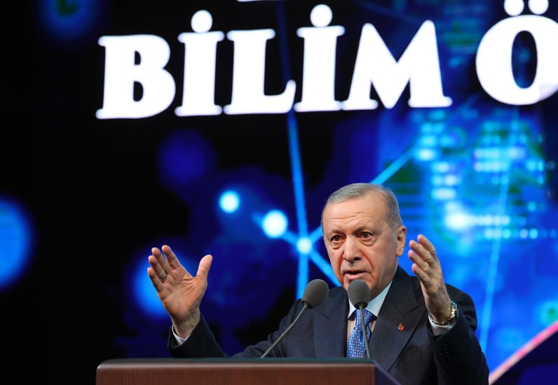 Erdogan déclare que la Turquie ne peut se contenter de ses 782 000 km
