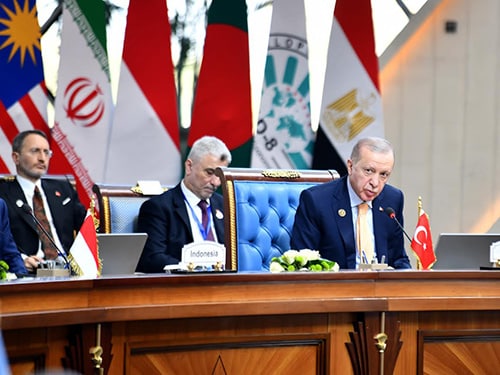 Erdogan appelle à « éradiquer » l&rsquo;EI et les combattants kurdes en Syrie