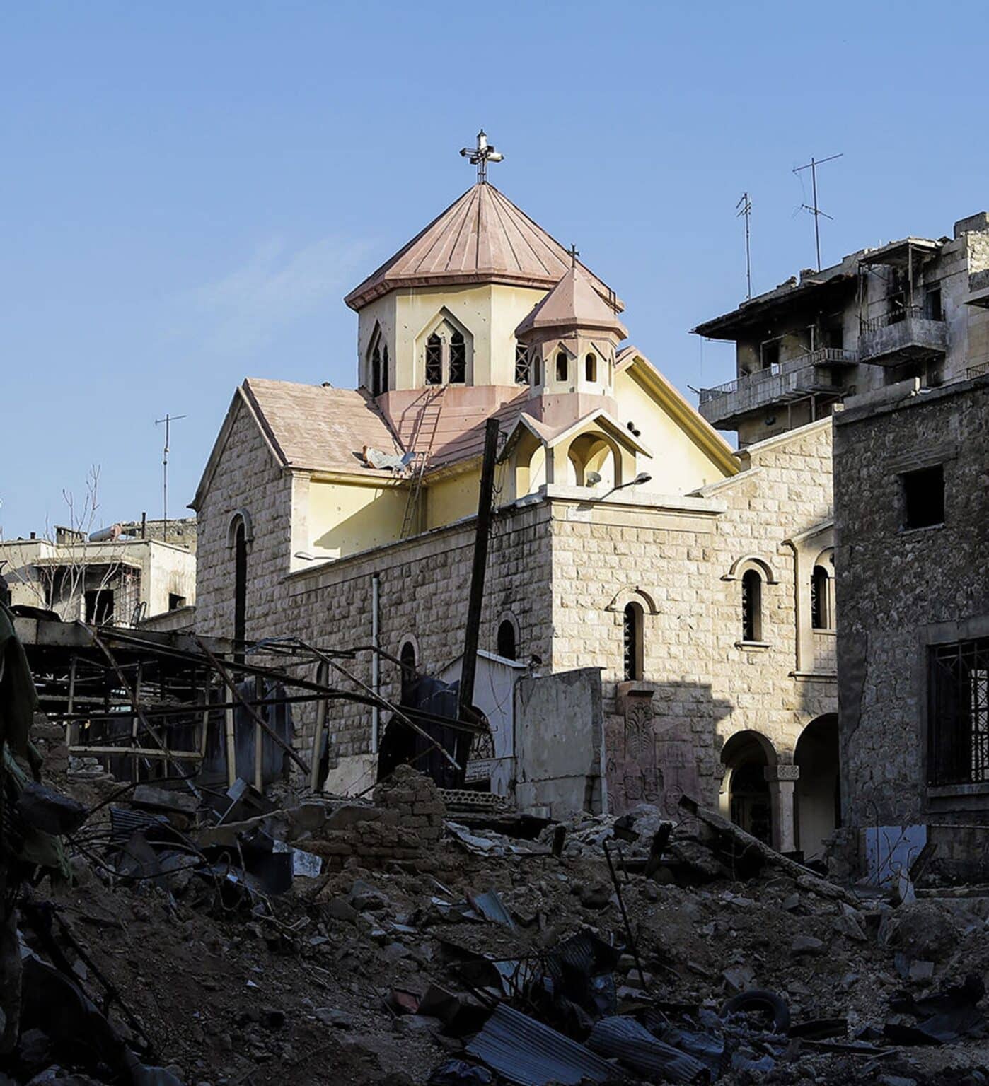 « Les cloches de votre église ne nous dérangent pas » affirme le nouveau gouvernement syrien qui a fait des promesses à la communauté arménienne