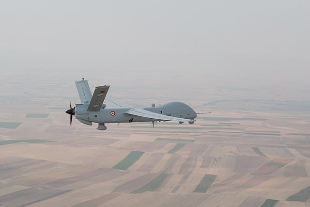 Syrie: cinq civils tués dans des frappes de « drone turc » (ONG)
