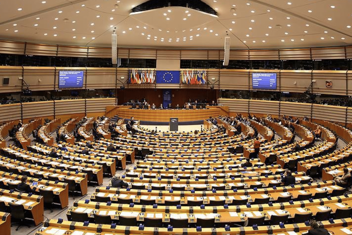 Le Parlement européen condamne les violations des droits de l&rsquo;homme en Azerbaïdjan et appelle à la libération des prisonniers arméniens