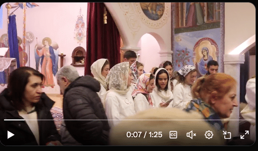 SOS Chrétiens d&rsquo;Orient : A Erevan les volontaires chantent « Il est né le divin enfant »