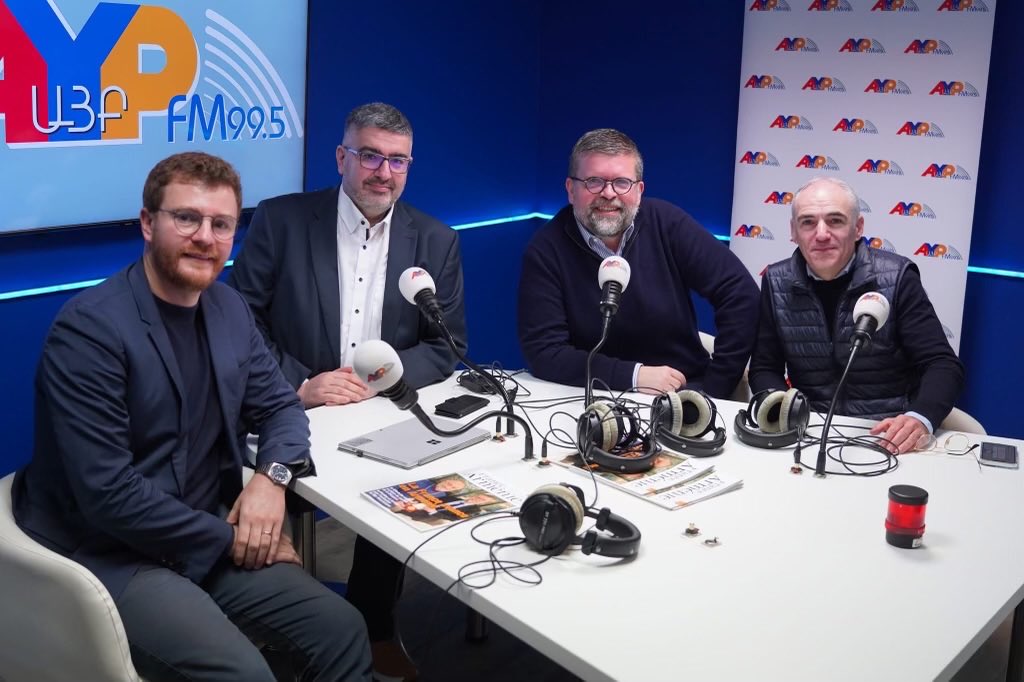 Luc Carvounas : Merci ⁦ @AYPFM ⁩ pour cette invitation ce matin pour « cartes sur table »