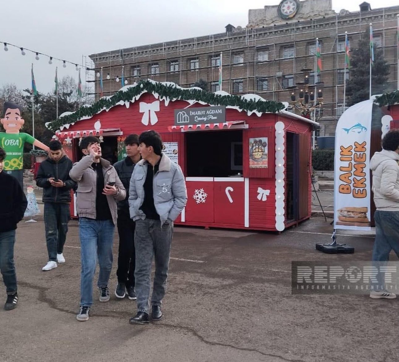Lindsey Snell : L&rsquo;Azerbaïdjan a installé un marché de Noël à Stepanakert…