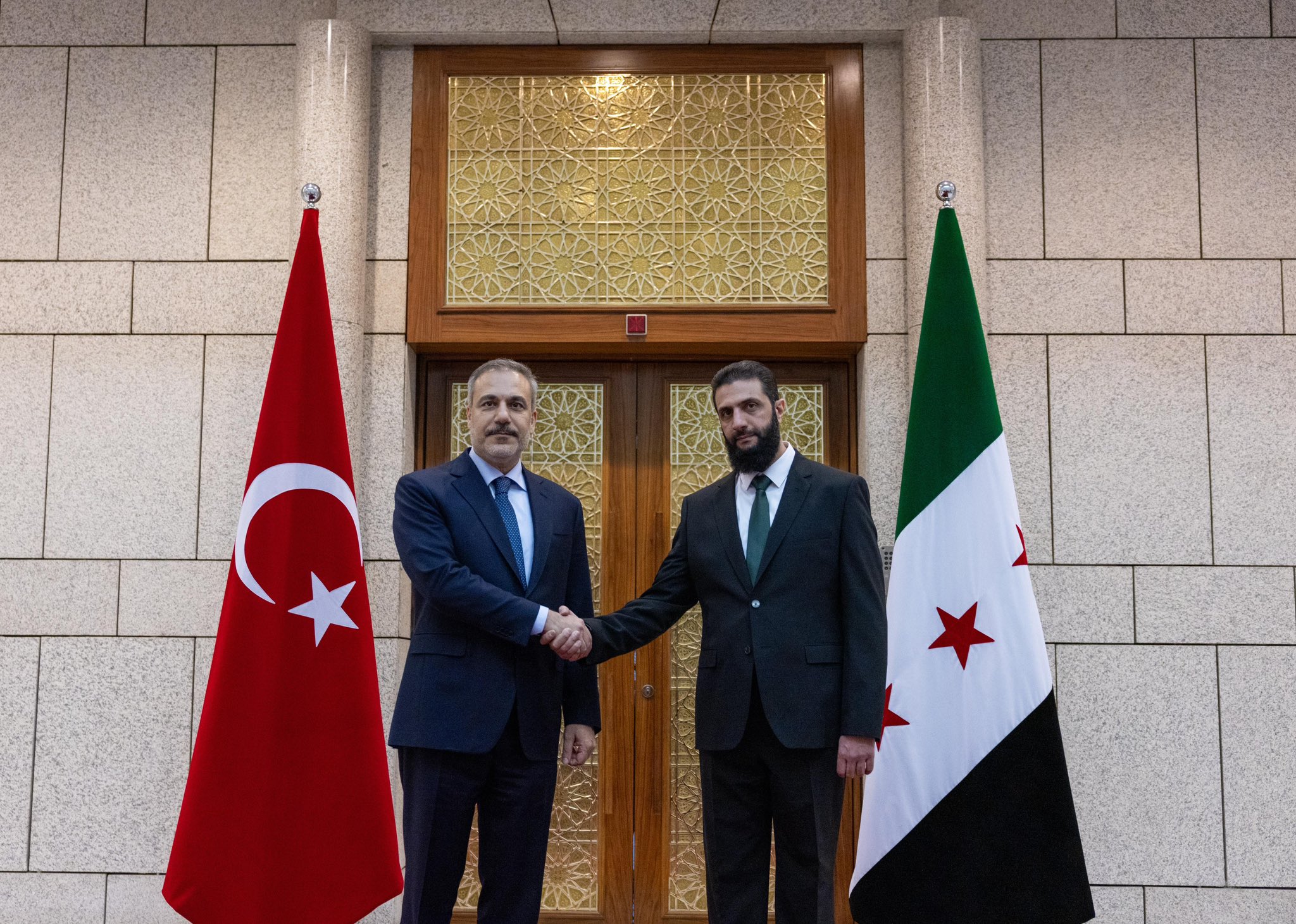 Syrie: pour Ankara, Trump comprend que Washington devrait soutenir la  Turquie plutôt que les combattants kurdes