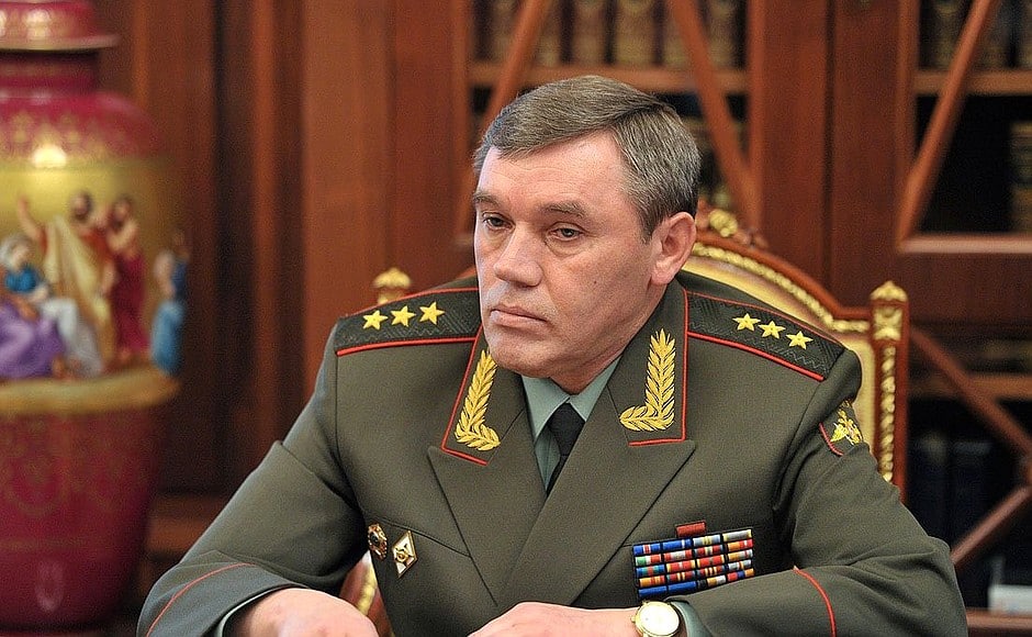 Le chef d’état major russe adresse une mise en garde à l’Arménie