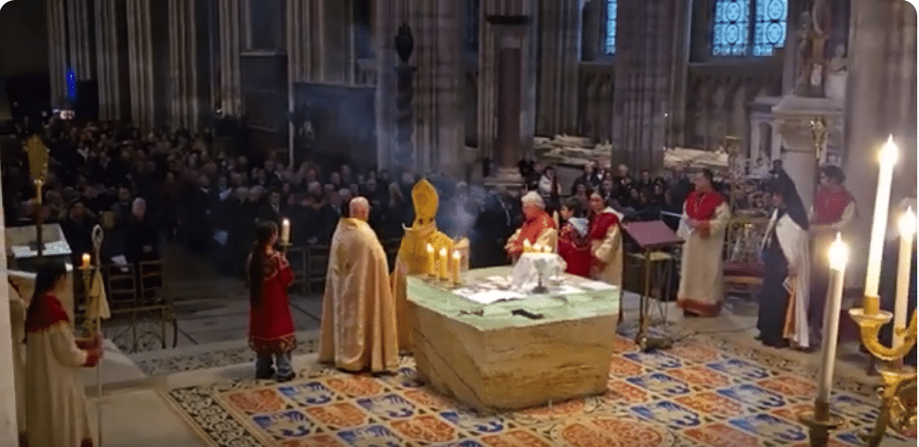 Première vidéo de l&rsquo;hommage au Roi Léon V de Lusignan, dernier Roi d&rsquo;Arménie à la basilique Saint-Denis