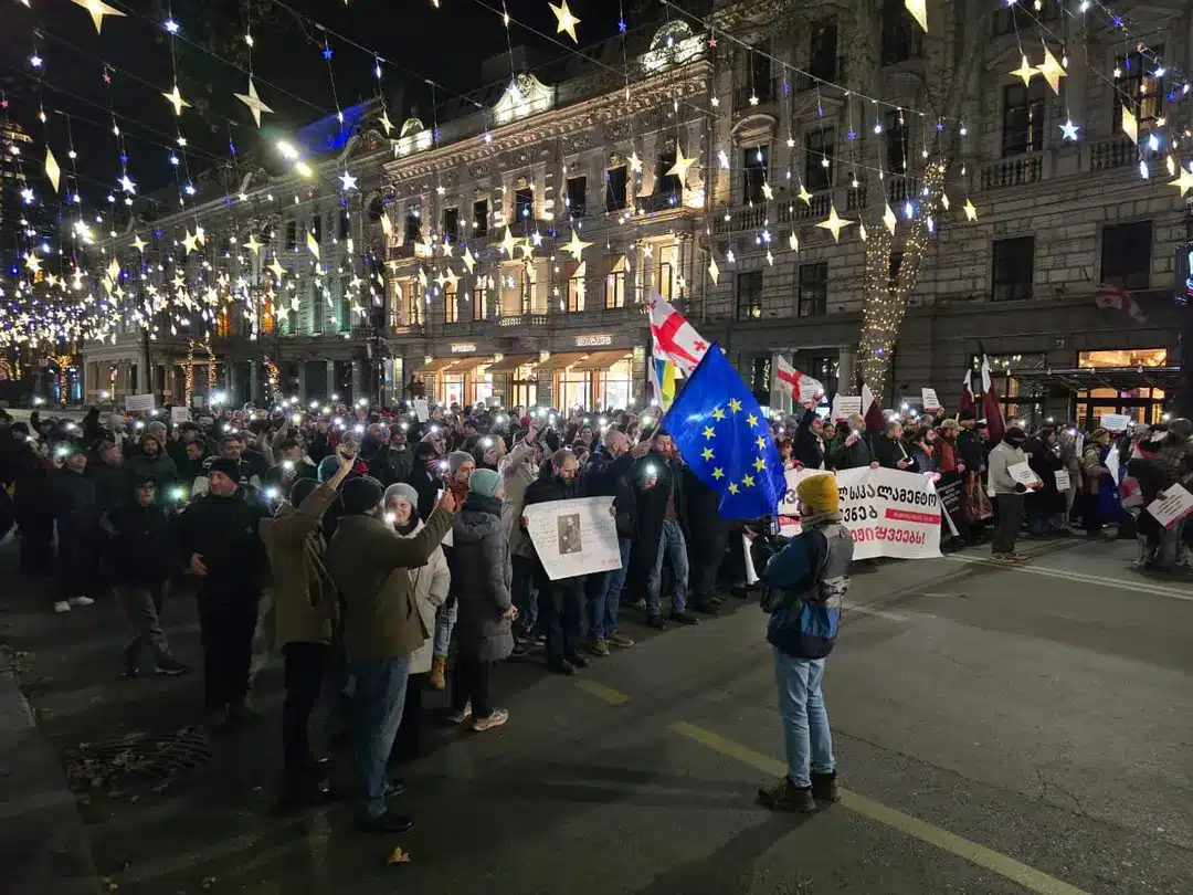 Géorgie: les manifestants pro-UE veulent gagner la « guerre des nerfs » avec le pouvoir