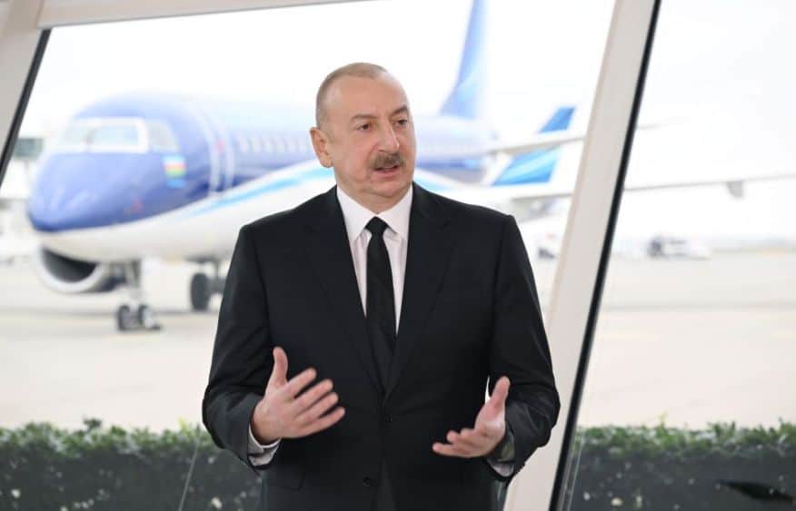Crash au Kazakhstan: l&rsquo;avion visé par « des tirs » depuis le territoire russe, selon le président azerbaïdjanais