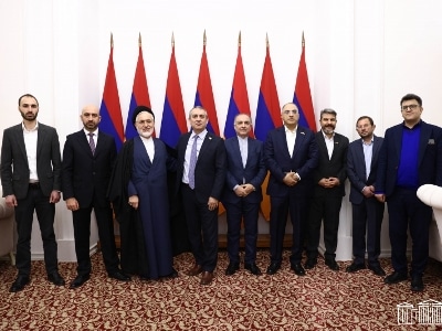Les membres du groupe d&rsquo;amitié Iran-Arménie du Majlis iranien ont rencontré des membres du Comité des affaires de défense de l&rsquo;Assemblée nationale d’Arménie