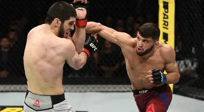 Le combat entre Arman Tsaroukyan (Arménie) et Islam Makhachev (Russie) n&rsquo;aura pas lieu en raison d’une blessure au dos de l’Arménien