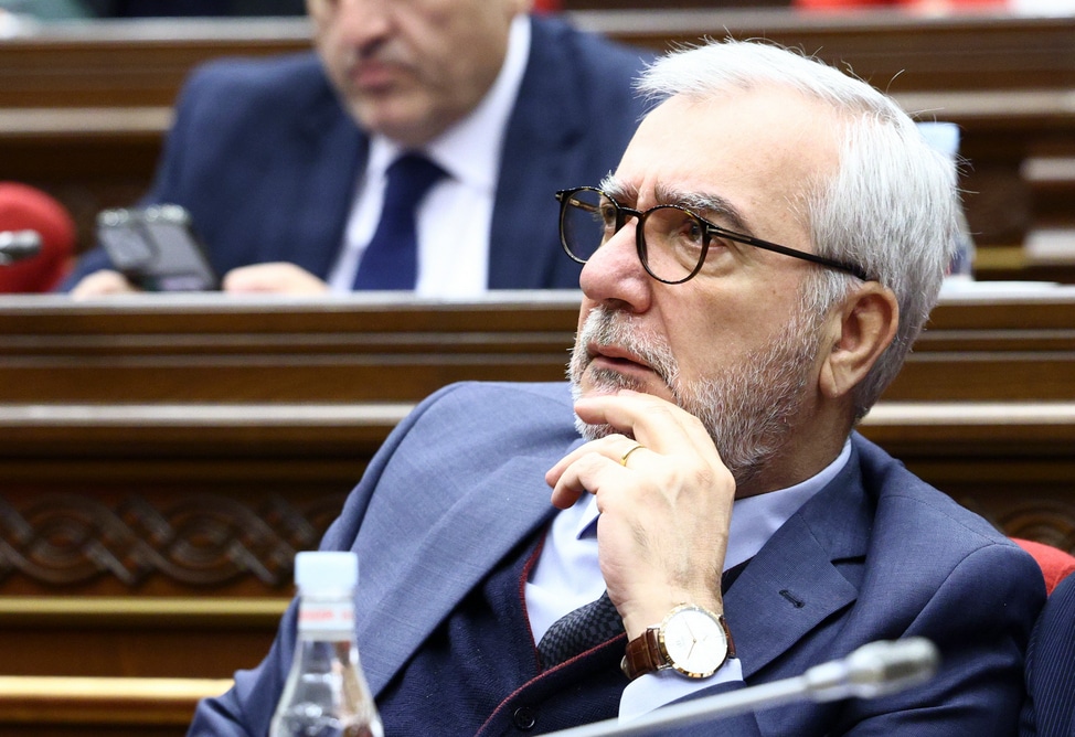 Le rapport de l&rsquo;Assemblée nationale sur la Guerre de 44 jours sera rendu public au printemps