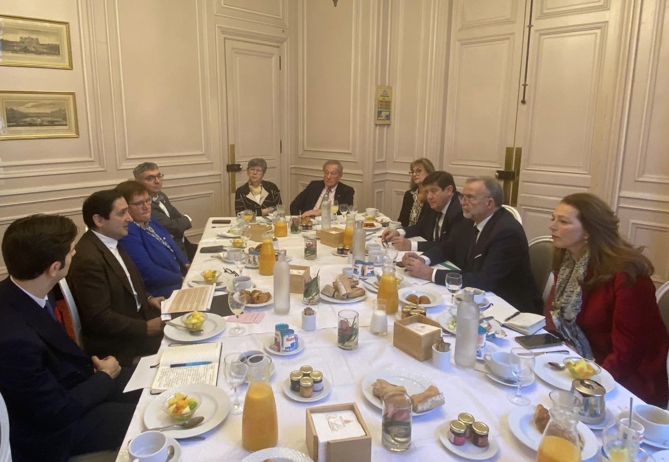 Artsakh-Karabakh : petit déjeuner au Sénat