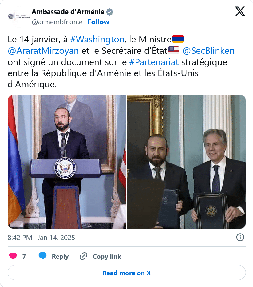 le Ministre🇦🇲 @AraratMirzoyan  et le Secrétaire d&rsquo;État🇺🇸 @SecBlinken  ont signé un document sur le #Partenariat stratégique