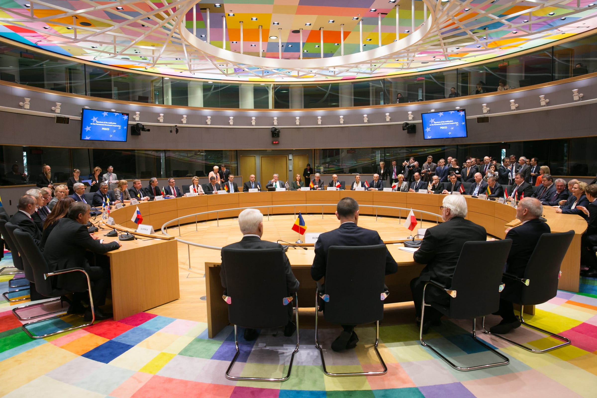Le Conseil européen suspend le régime d&rsquo;exemption de visa pour les fonctionnaires et diplomates géorgiens