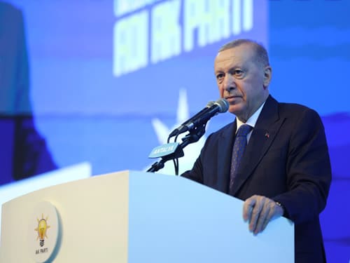 Turquie: des militaires renvoyés de l&rsquo;armée pour un serment à Atatürk