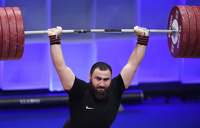 Les champions d’Arménie d’haltérophilie sont connus, Simon Martirosyan double médaillé d’argent aux J.O. gagne le titre des super-lourds