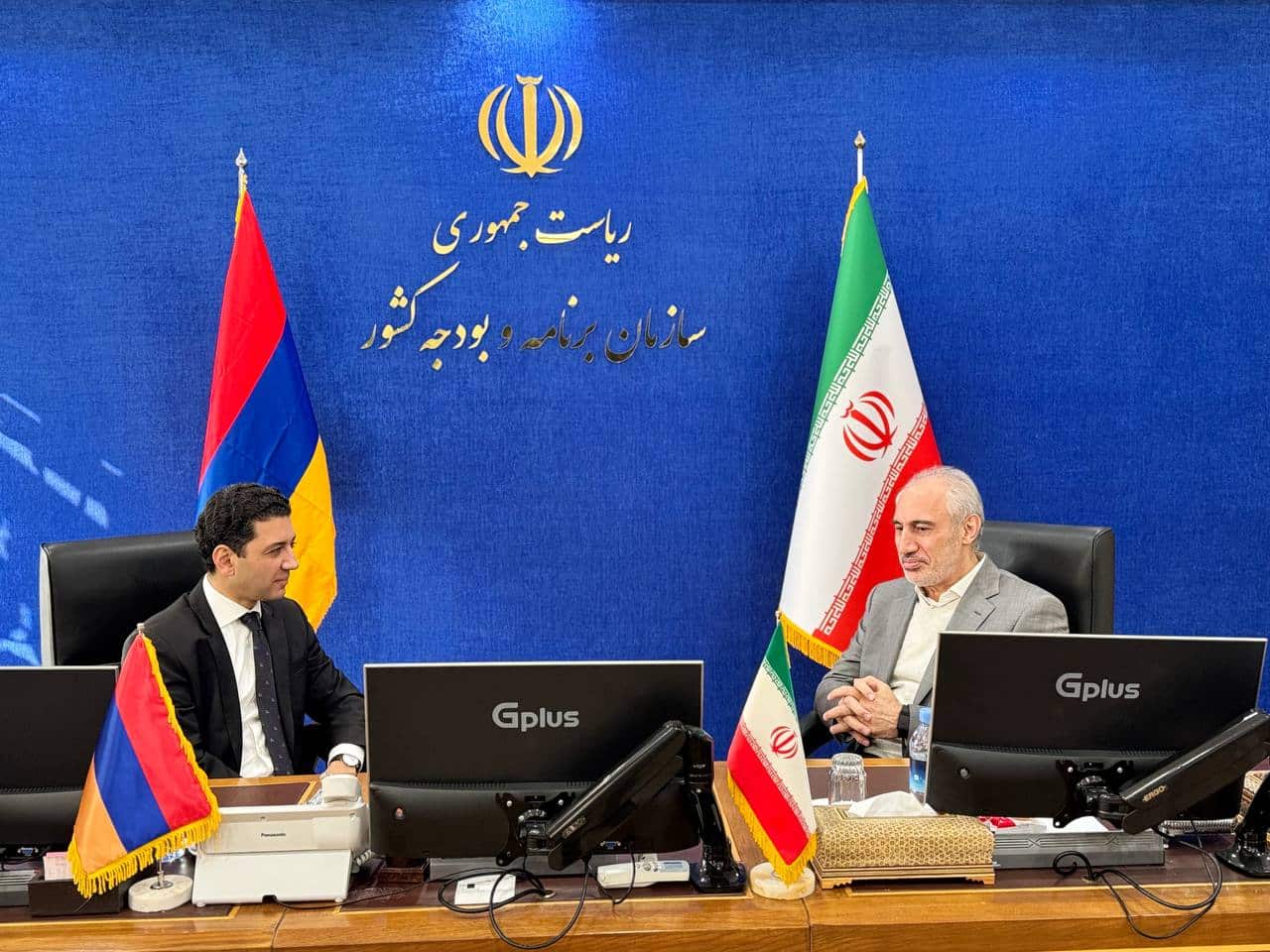 L&rsquo;ambassadeur d’Arménie à Téhéran et le vice-président iranien ont discuté des questions liées aux secteurs des transports et de l&rsquo;énergie