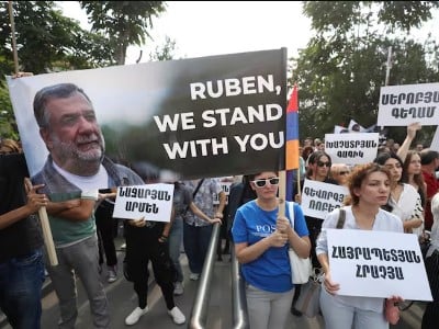 Trump a promis de protéger les chrétiens Arméniens, il pourrait commencer par Ruben Vardanyan écrit « The Washington Post »