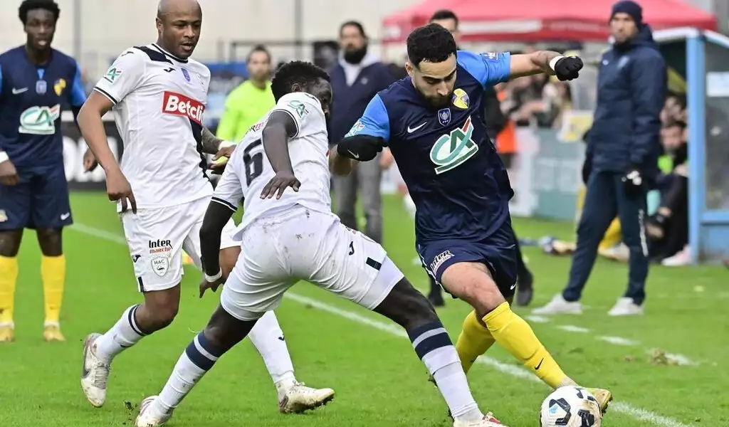 Artur Zakharyan (Saint-Brieuc) en quart de finale de la Coupe de France contre le PSG