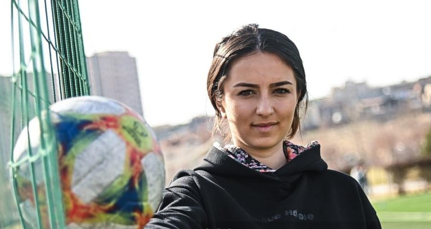 L’équipe féminine de football d’Arménie devient une équipe complète avec un véritable esprit sportif affirme sa capitaine Maral Artin