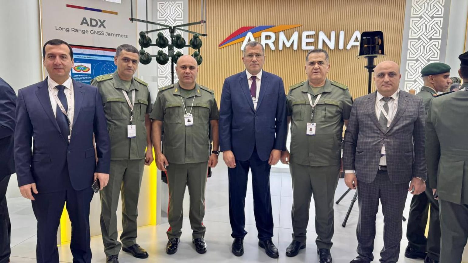 La délégation du ministère de la Défense d’Arménie participe à l&rsquo;exposition militaro-technique « Idex-2025 » à Abu Dhabi