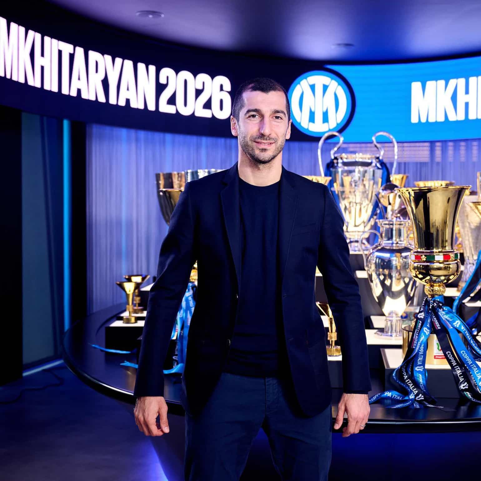Henrikh Mkhitaryan est l’un des milieux de terrain les plus chers du monde parmi les plus de 36 ans