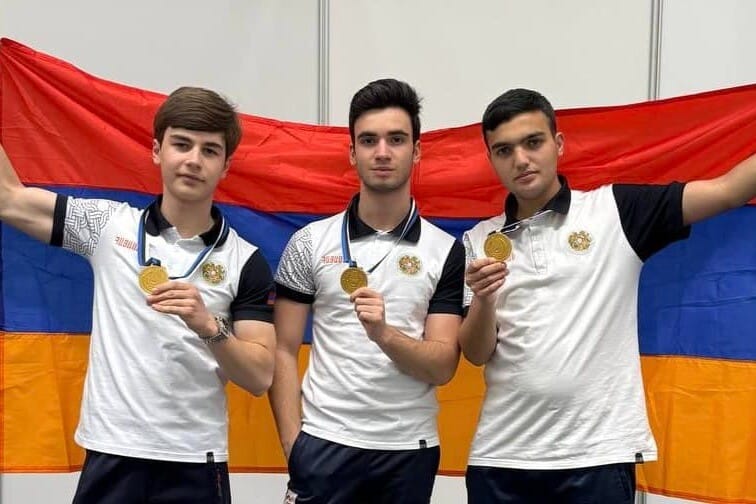 L’équipe de tir d’Arménie sont devenus médaillés d&rsquo;or du Championnat d&rsquo;Europe des moins de 16 ans et moins de 18 ans de tir pistolet 10 m à Tallinn (Estonie)